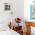 Sifnos 4 *